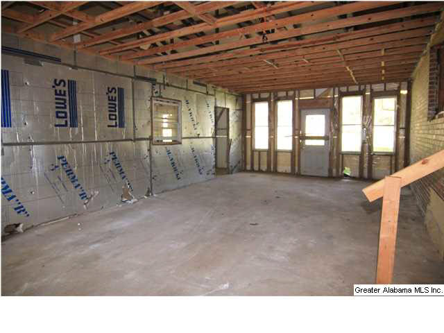 432 Del Rio Drive Birmingham, AL 35235 - Photo 12 of 17