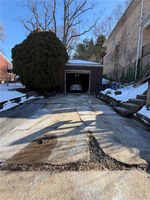 2219 Edgebrook Avenue Pittsburgh, PA 15226 - Photo 14 of 19 a view of backyard with wooden fence