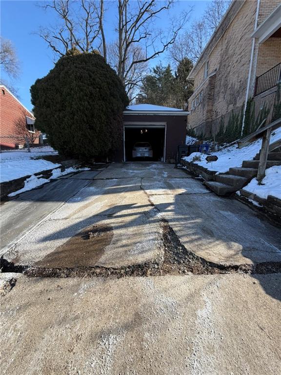2219 Edgebrook Avenue Pittsburgh, PA 15226 - Photo 19 of 19 a view of a backyard of the house