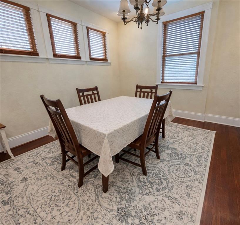 2219 Edgebrook Avenue Pittsburgh, PA 15226 - Photo 3 of 19 a dining room with furniture and window