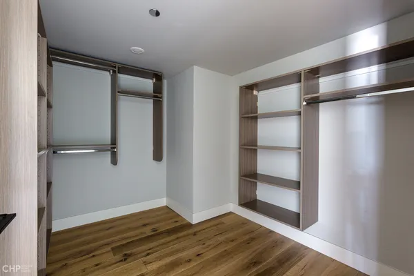 $2,935 | 729 North Sangamon Street, Unit 302, Chicago, IL 60642