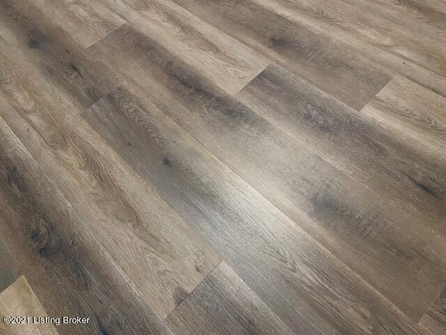 3814 Cutler Road Louisville, KY 40219 - Photo 8 of 31 flooring
