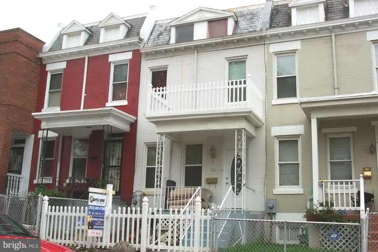 Exterior (Main)
