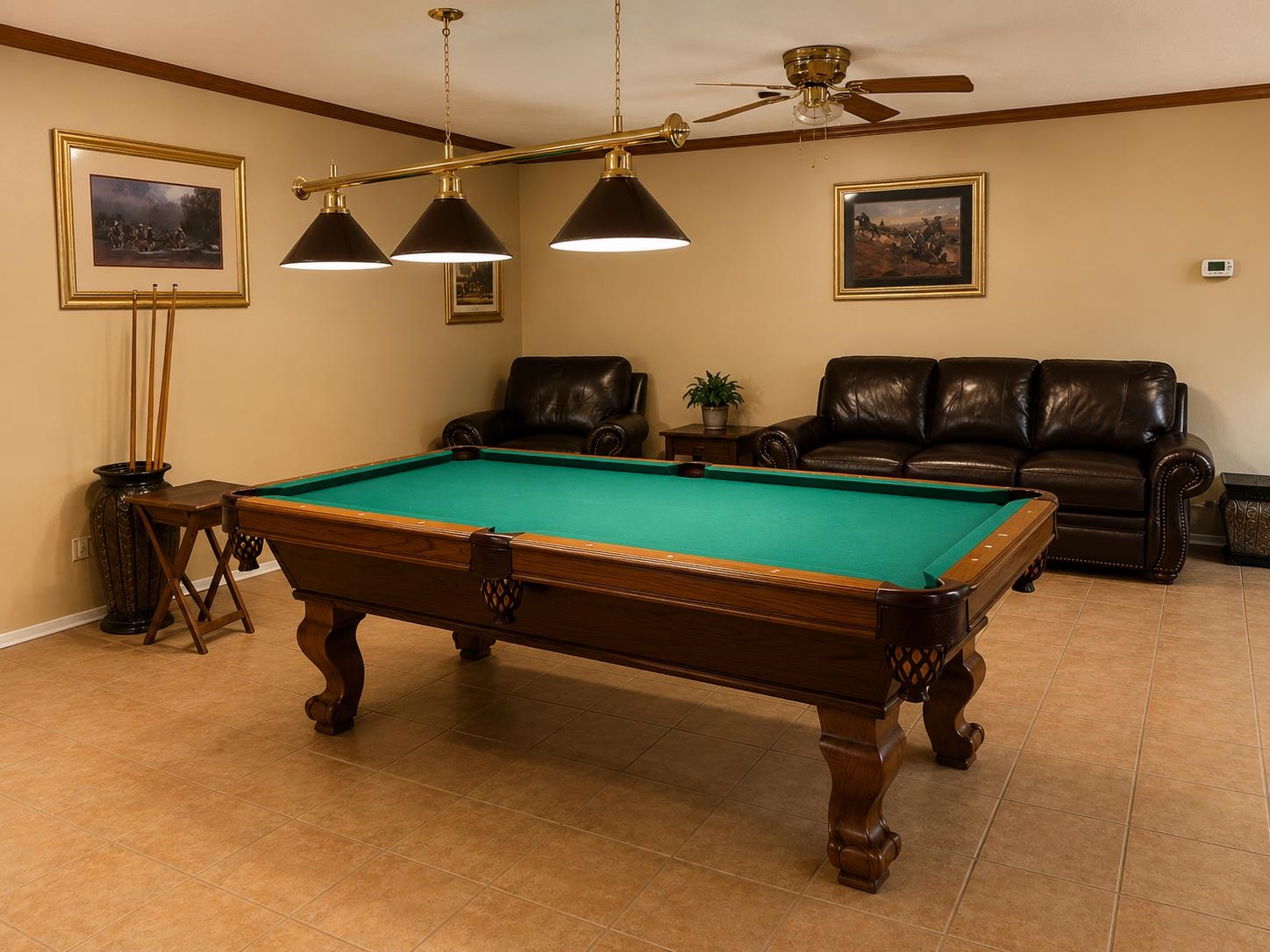 5845 Meadowview Road Beaumont, TX 77708 - Photo 18 of 24 a room with furniture and wooden floor