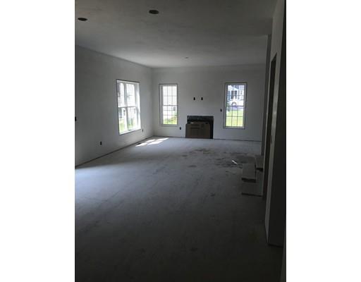 19 Hyde Road Charlton, MA 01507 - Photo 7 of 18 Gallery Image 7