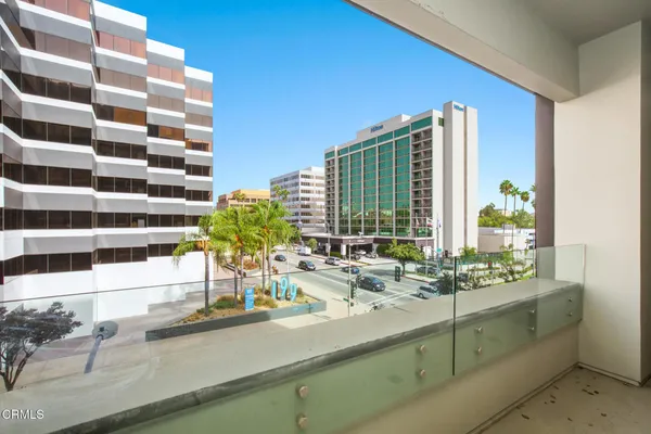 $4,200 | 388 Cordova Street, Unit 305, Pasadena, CA 91101