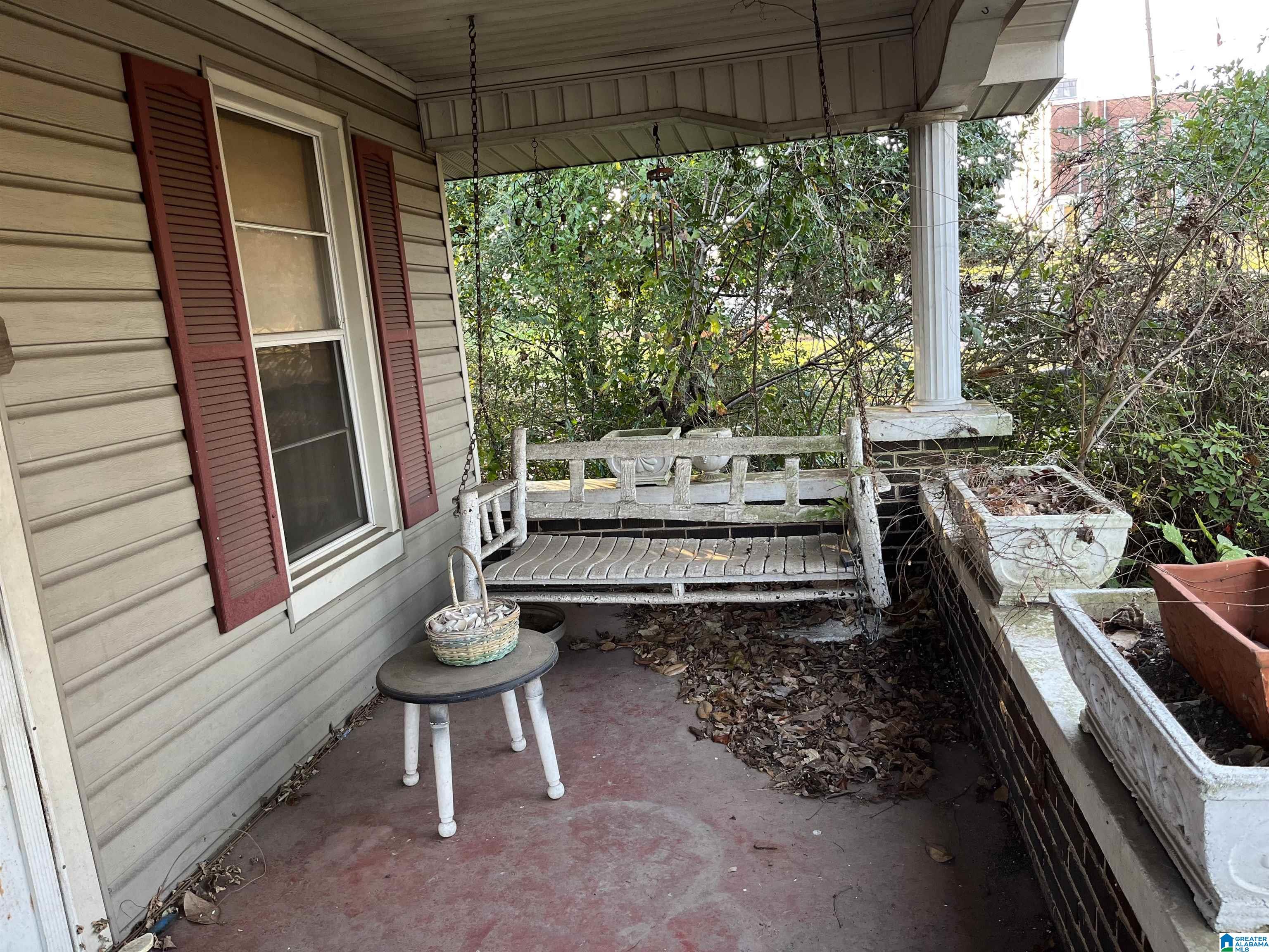 1305 Vinesville Road Birmingham, AL 35208 - Photo 2 of 9
