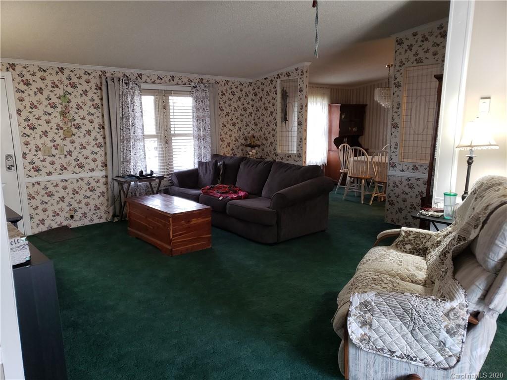 2389 Hartland Road Morganton, NC 28655 - Photo 2 of 9 Gallery Image 2