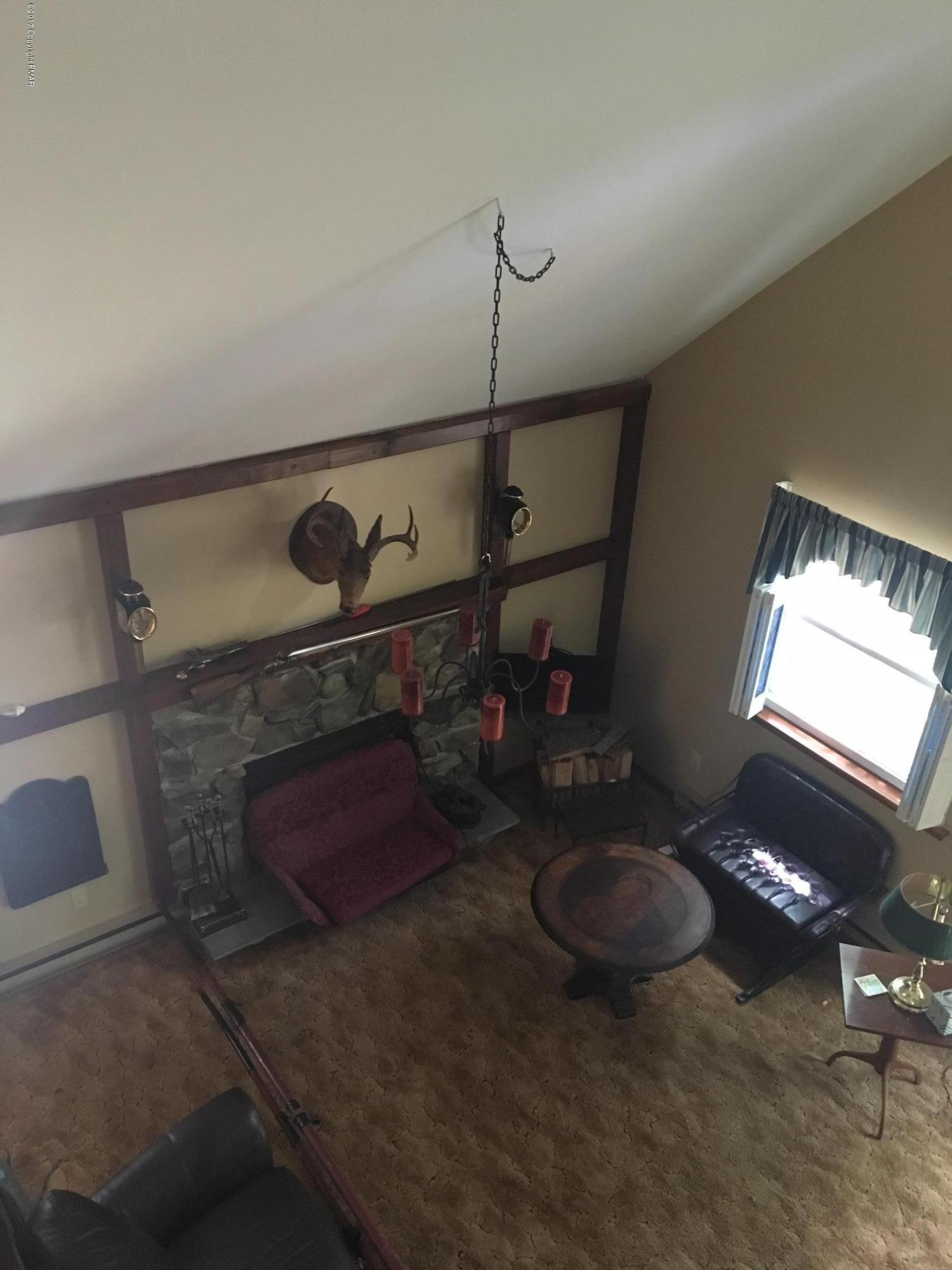 225 Brier Crest Road Blakeslee, PA 18610 - Photo 5 of 19 IMG_3250