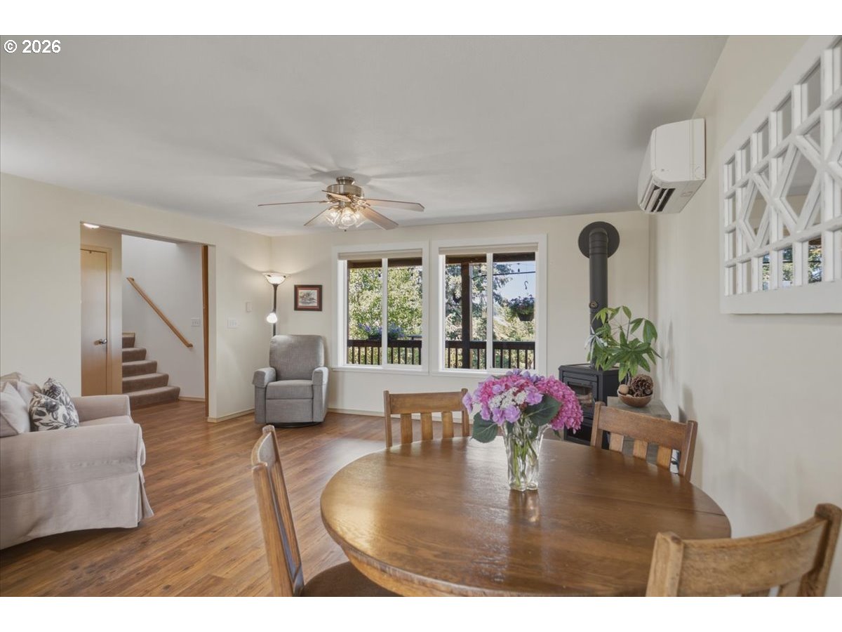 35050 Riverside Drive Albany, OR 97321 - Photo 15 of 48
