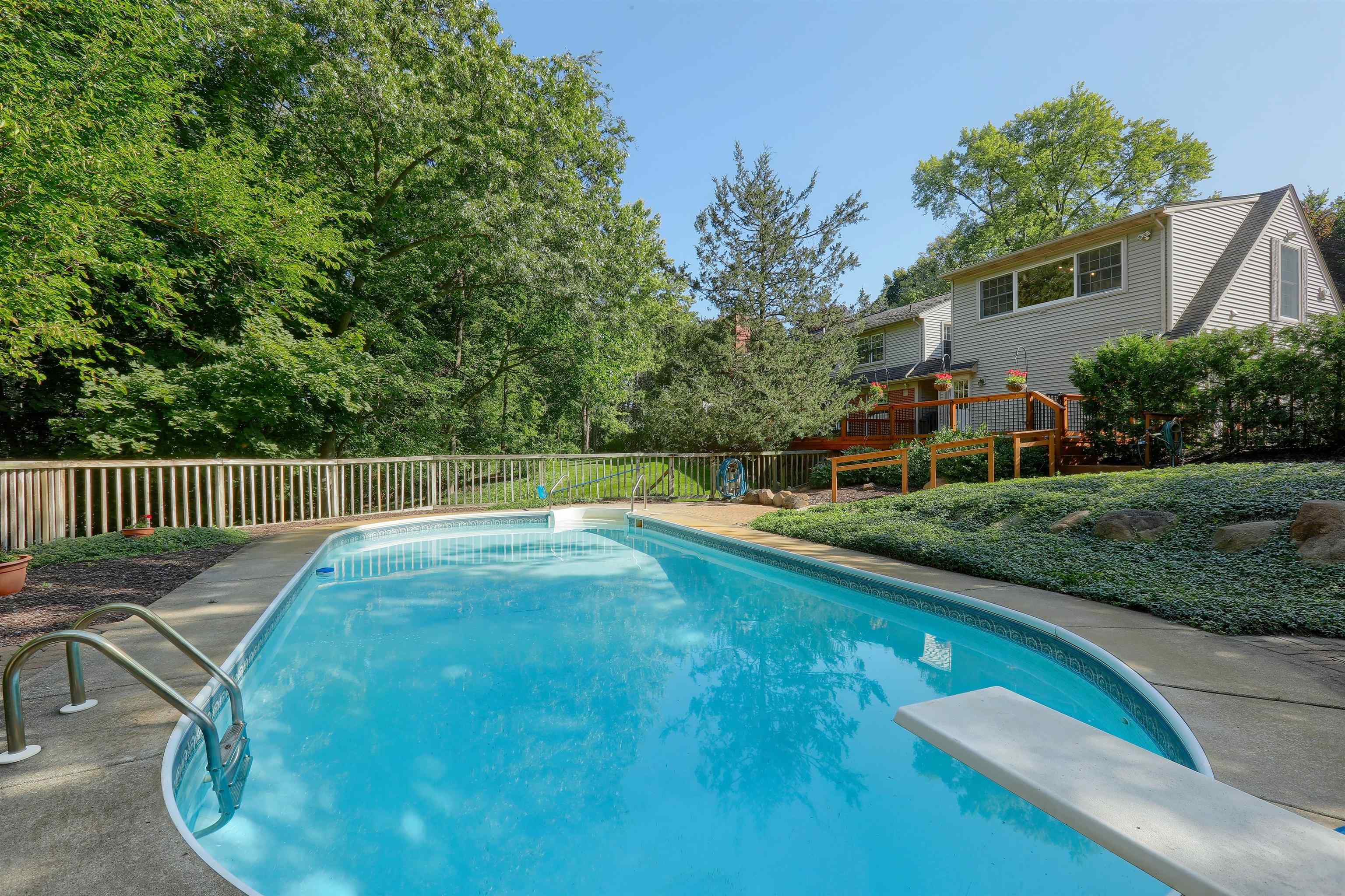 6022 Orion Road Rochester, MI 48306 - Photo 57 of 76 50186662-22ce8333-d74c-483c-af63-809fcbf15cd7.JPG