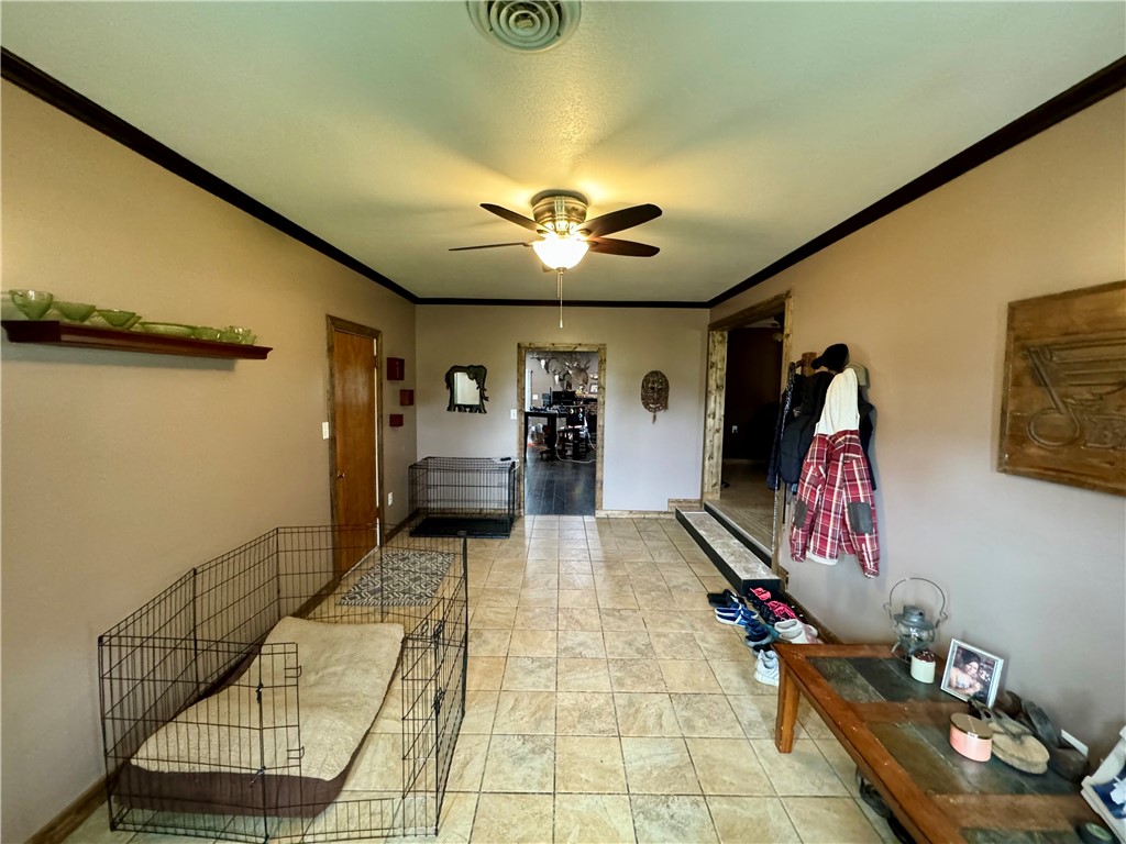 202 West 3rd Street Assumption, IL 62510 - Photo 10 of 32