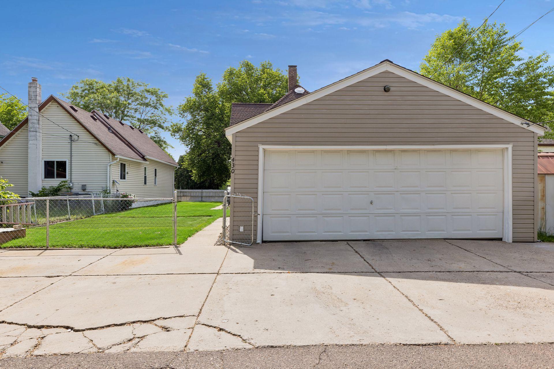 430 Arbor Street St. Paul, MN 55102 - Photo 37 of 44