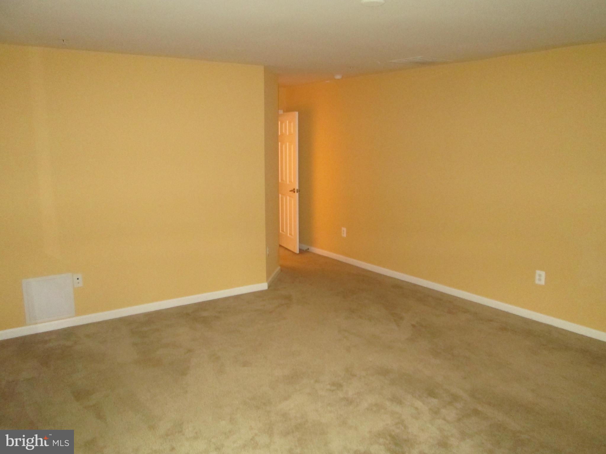 900 Gladway Road Baltimore, MD 21220 - Photo 31 of 68 Primary Suite view 3