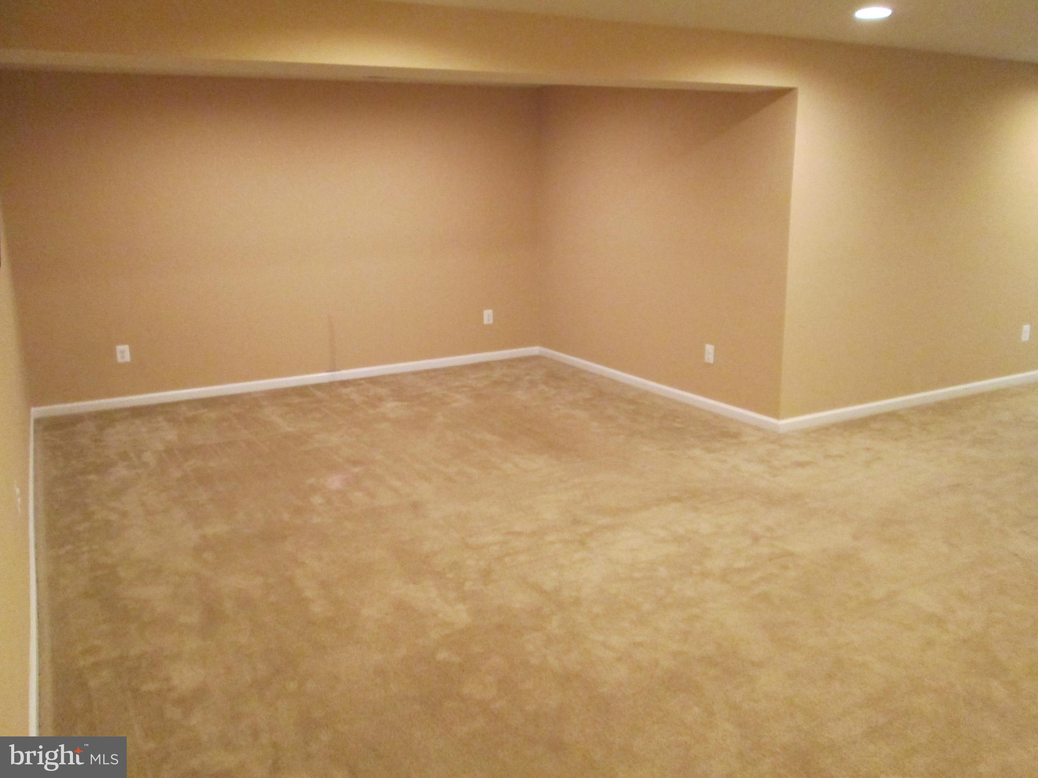 900 Gladway Road Baltimore, MD 21220 - Photo 49 of 68 Lower Level Recreation & Home Theatre Room view 4