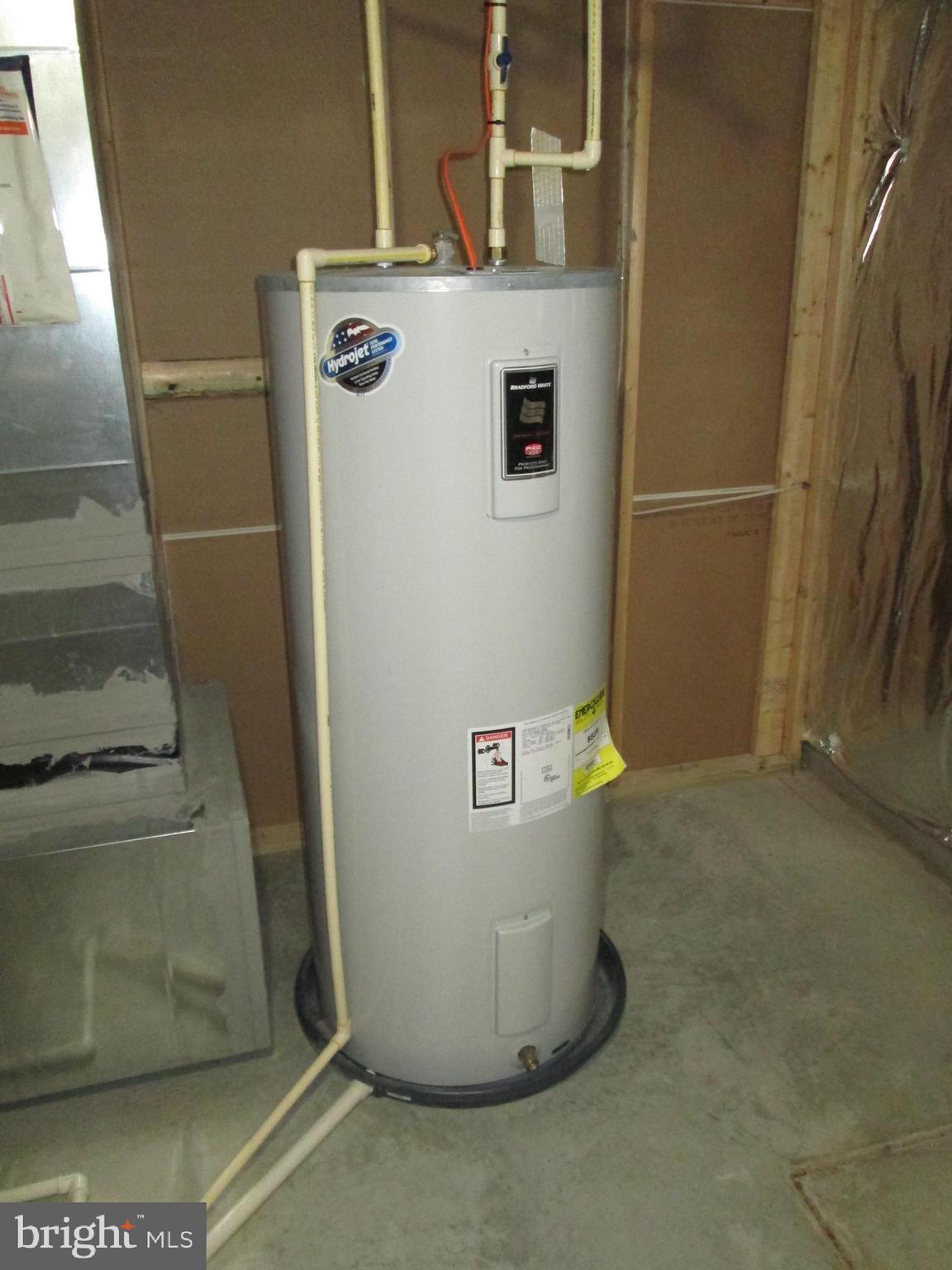 900 Gladway Road Baltimore, MD 21220 - Photo 58 of 68 Electric Water Heater