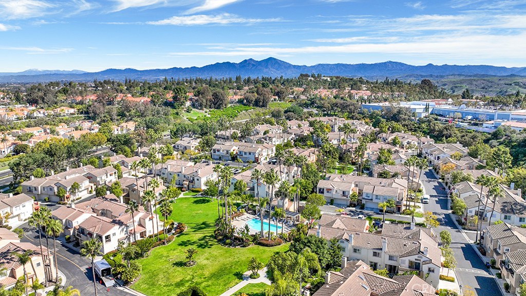 85 Chandon Laguna Niguel, CA 92677 - Photo 5 of 32