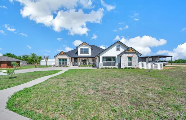 $995,000 | 633 North Stovall Drive, Waco, TX 76706