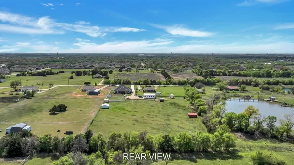 $995,000 | 633 North Stovall Drive, Waco, TX 76706