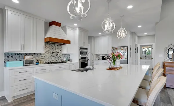 $995,000 | 633 North Stovall Drive, Waco, TX 76706