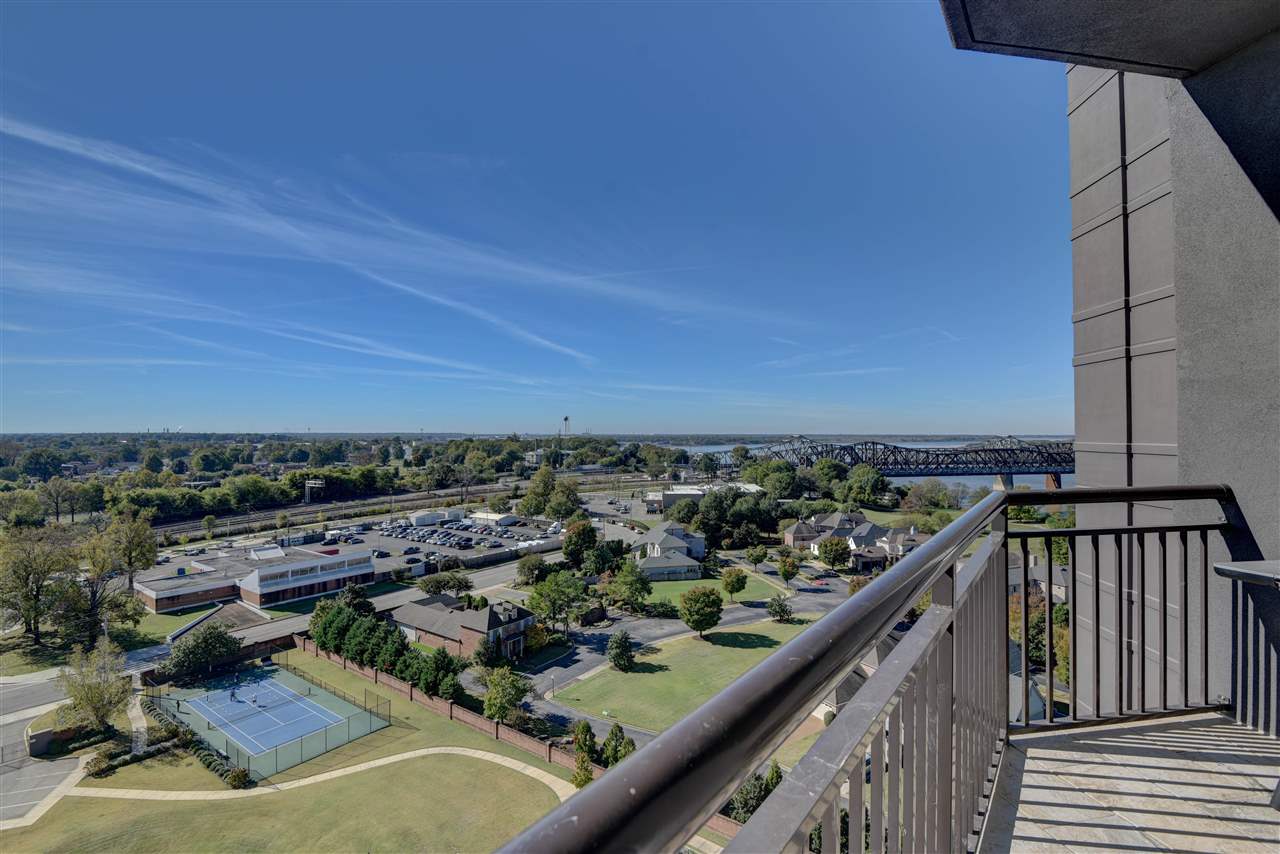 717 Riverside Drive, Unit 1201 Memphis, TN 38103 - Photo 1 of 25 Gallery Image 1