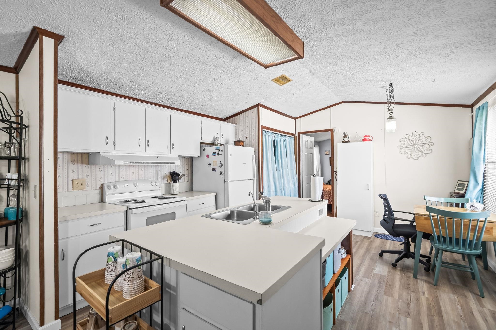 31 Burr Circle Murrells Inlet, SC 29576 - Photo 11 of 45