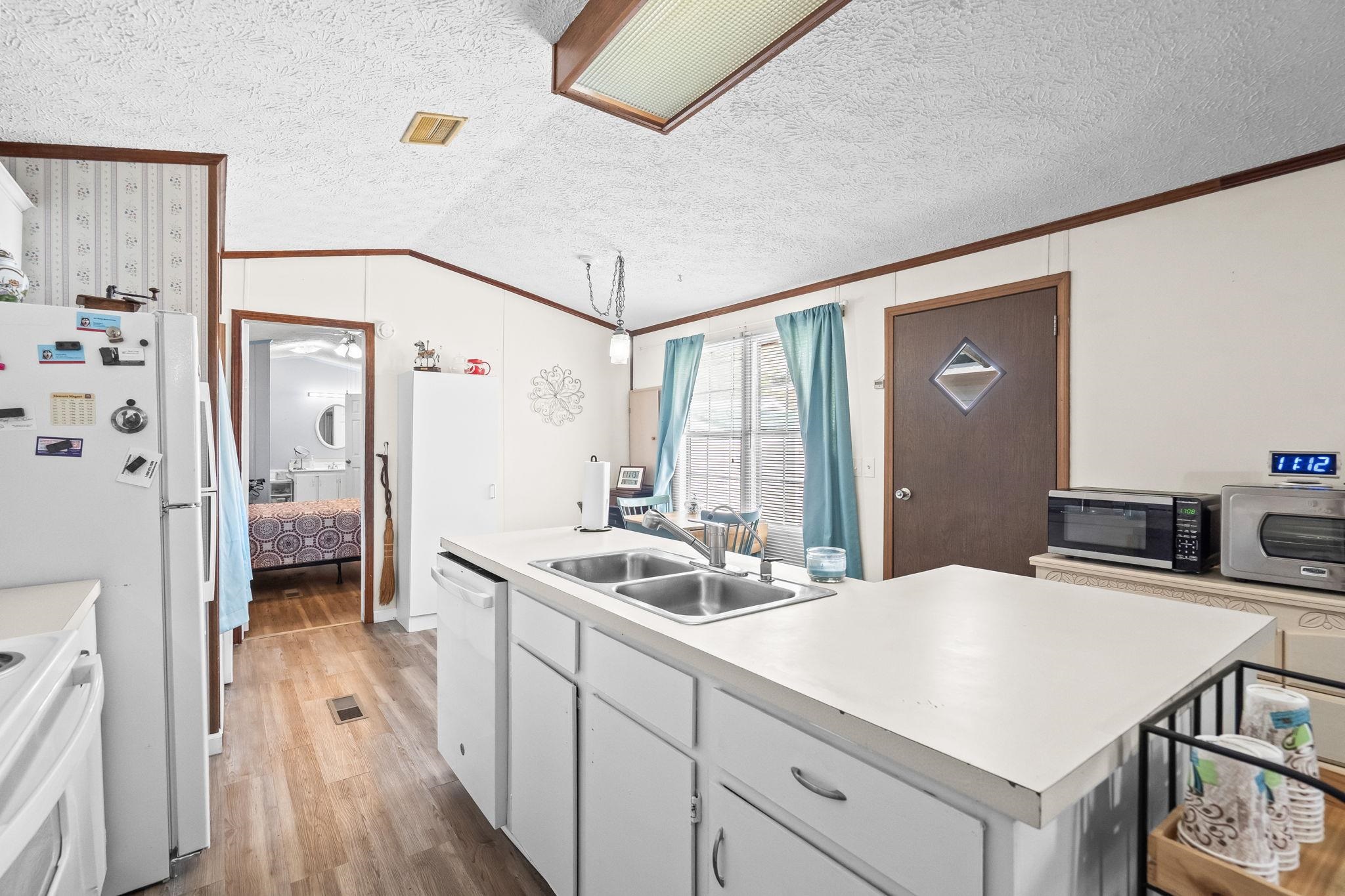 31 Burr Circle Murrells Inlet, SC 29576 - Photo 17 of 45