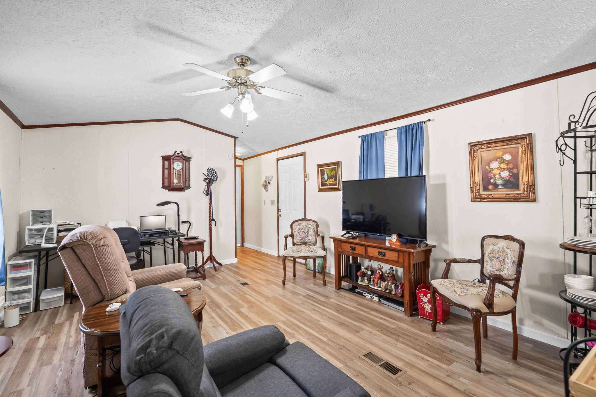 31 Burr Circle Murrells Inlet, SC 29576 - Photo 7 of 45