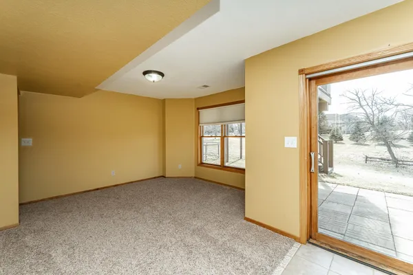 $565,000 | 405 5th Street East, Mantorville, MN 55955