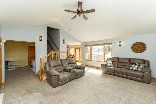 $565,000 | 405 5th Street East, Mantorville, MN 55955