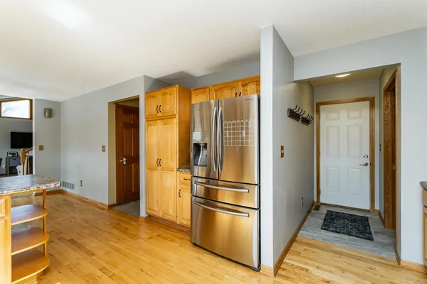 $565,000 | 405 5th Street East, Mantorville, MN 55955