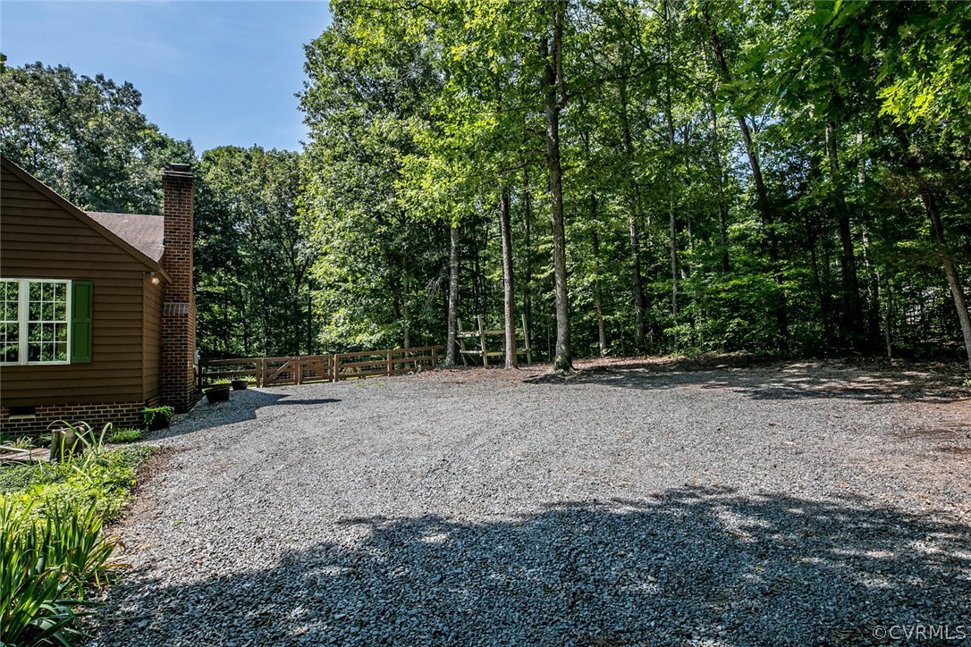564 Jackson Road Bumpass, VA 23024 - Photo 25 of 36 a view of backyard with green space