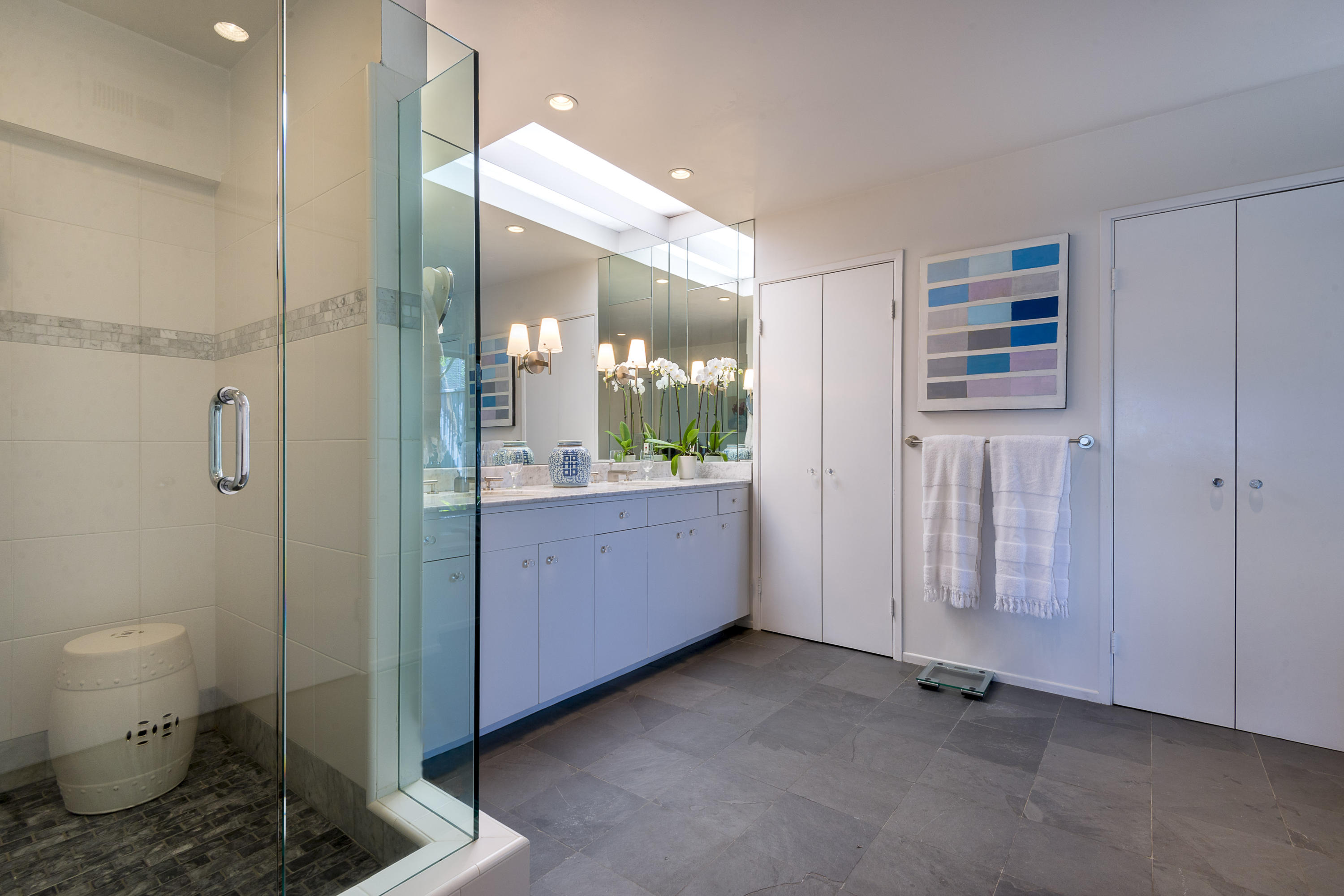 157 Rametto Road Montecito, CA 93108 - Photo 7 of 13 MasterBathRoom