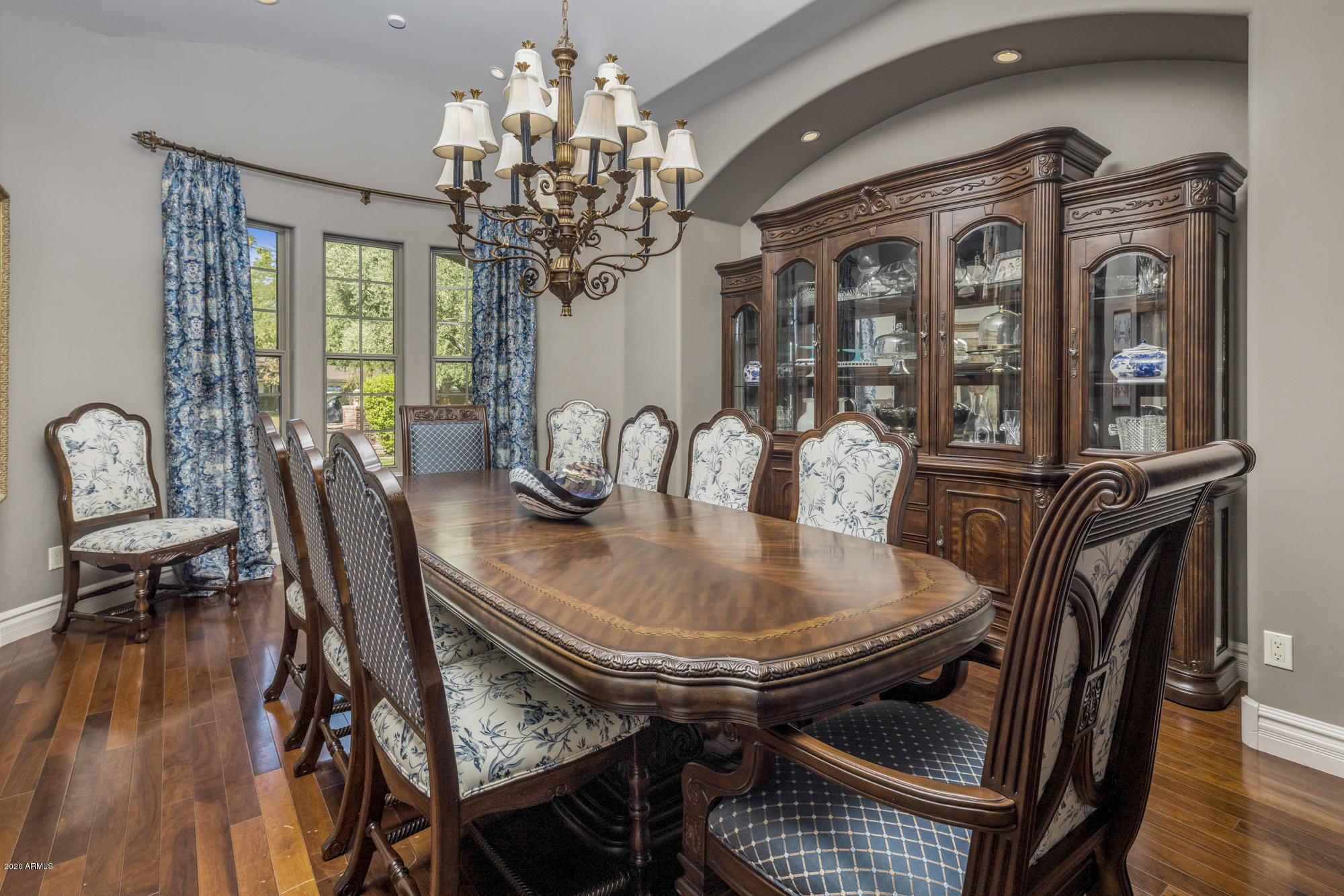 307 West Lamar Road Phoenix, AZ 85013 - Photo 19 of 61 a view of a dining room with furniture window and wooden floor