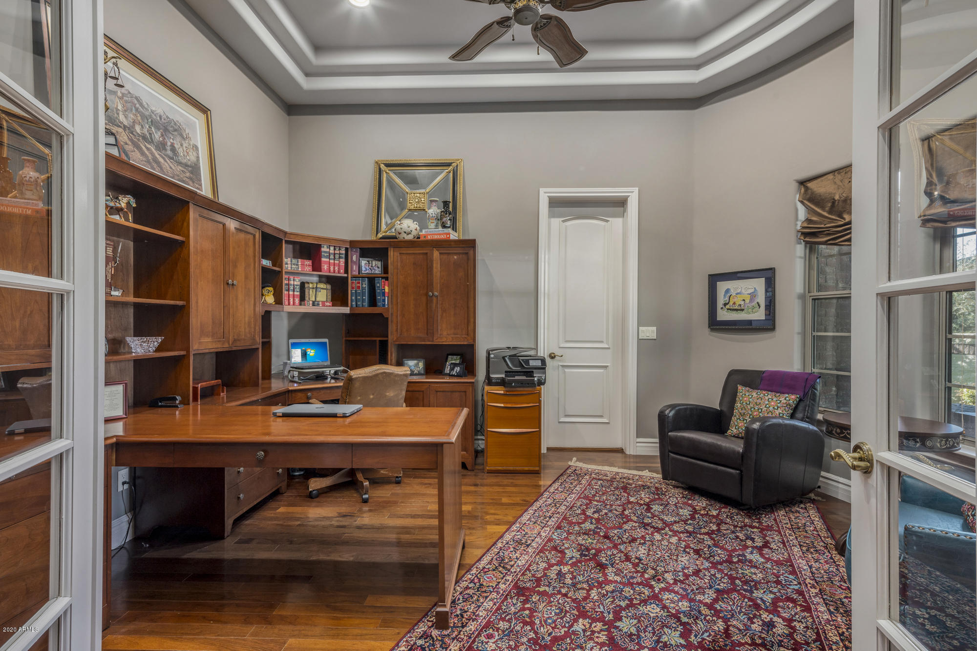 307 West Lamar Road Phoenix, AZ 85013 - Photo 21 of 61 a reading room with furniture rug and wooden floor