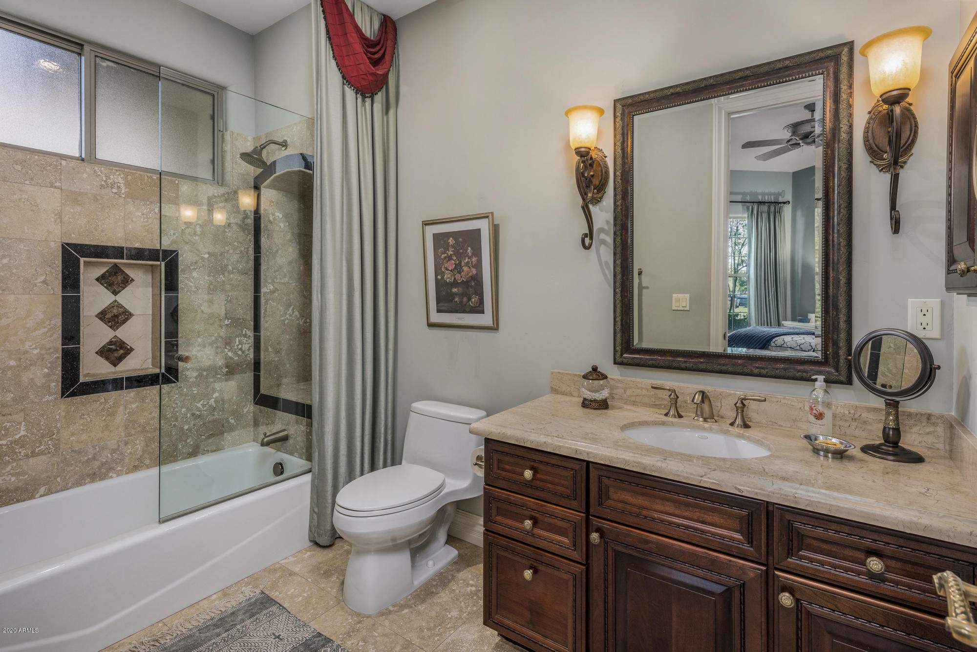 307 West Lamar Road Phoenix, AZ 85013 - Photo 32 of 61 a bathroom with a sink a toilet and shower