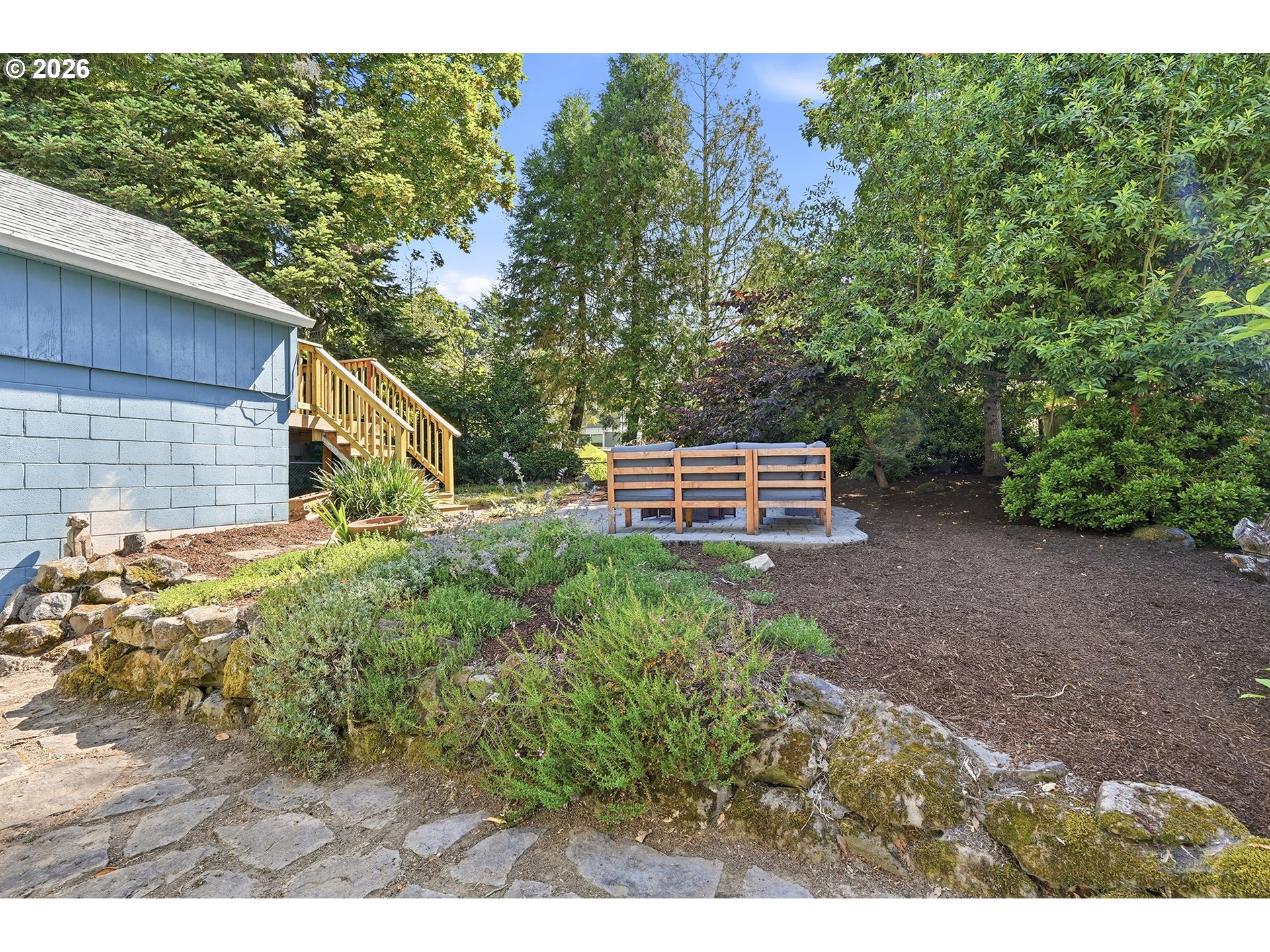 7464 Southwest 53rd Avenue Portland, OR 97219 - Photo 22 of 32