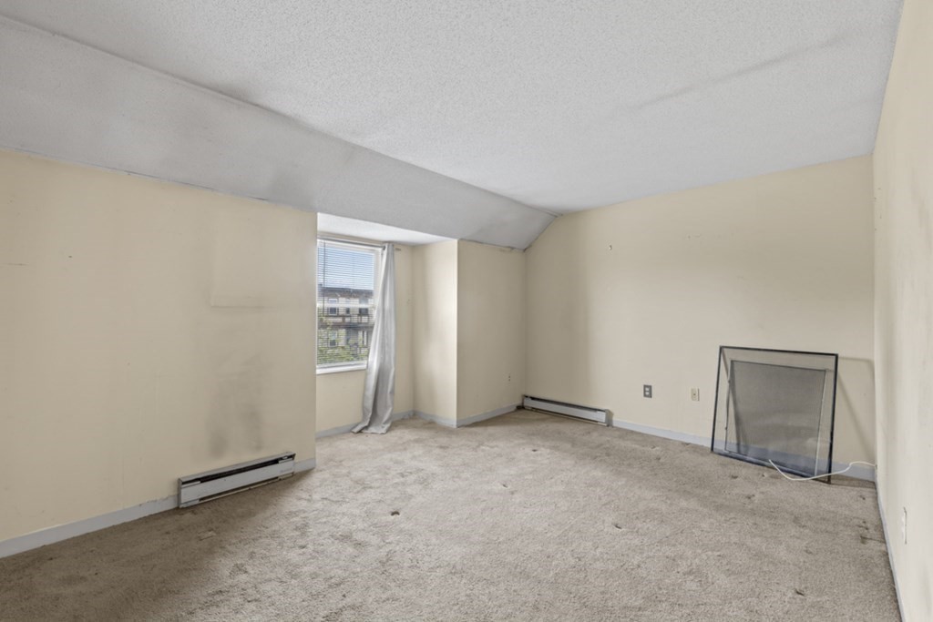 37 Circuit Street, Unit 2 Boston, MA 02119 - Photo 14 of 22