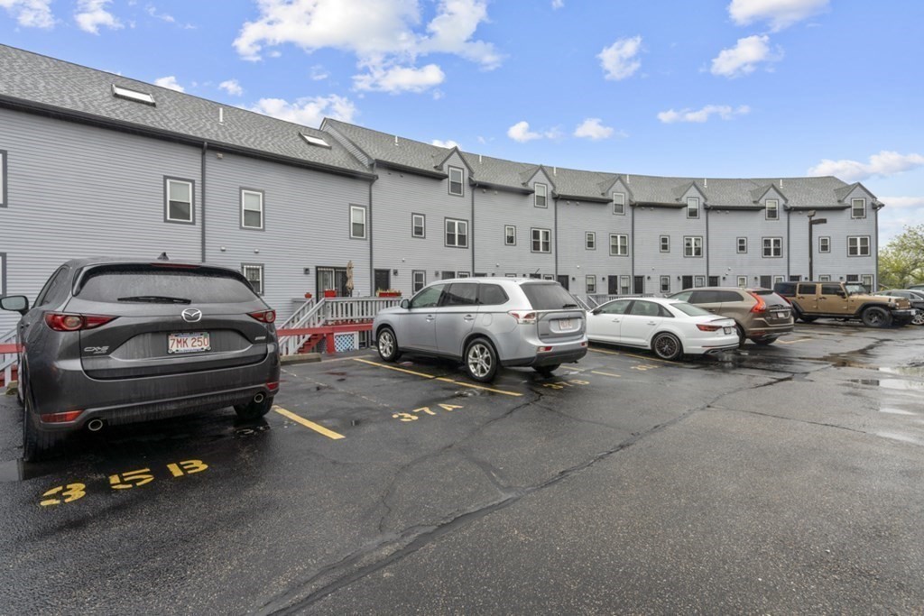 37 Circuit Street, Unit 2 Boston, MA 02119 - Photo 20 of 22