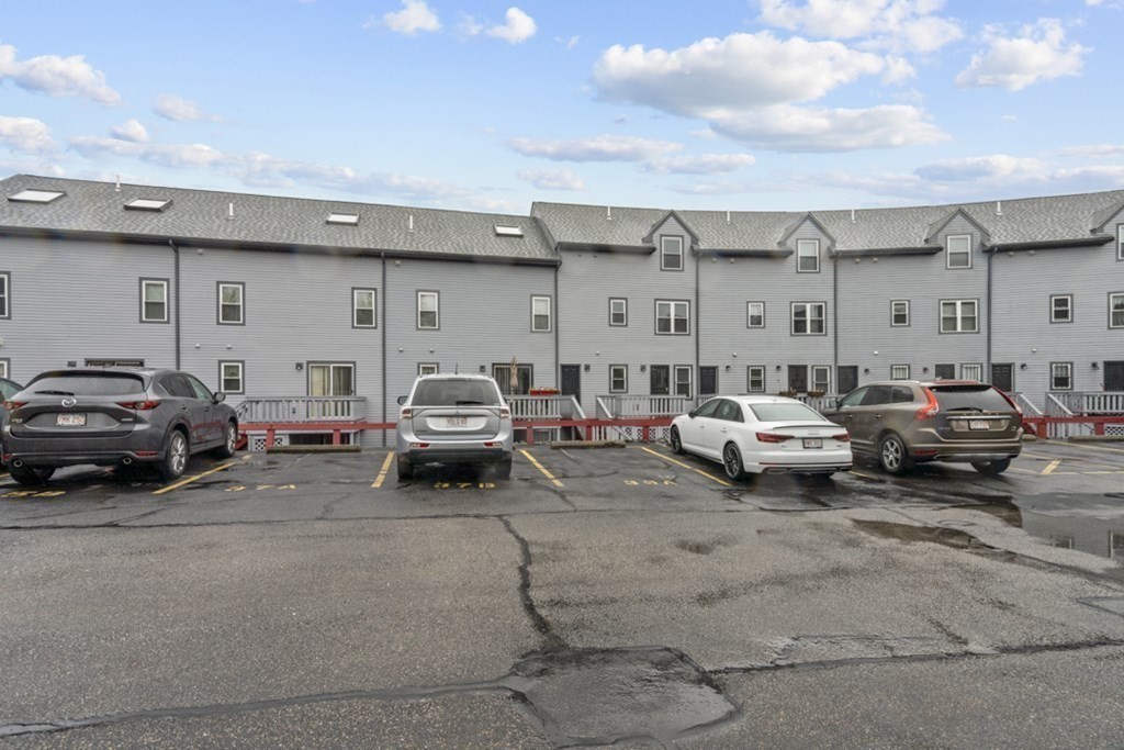 37 Circuit Street, Unit 2 Boston, MA 02119 - Photo 21 of 22