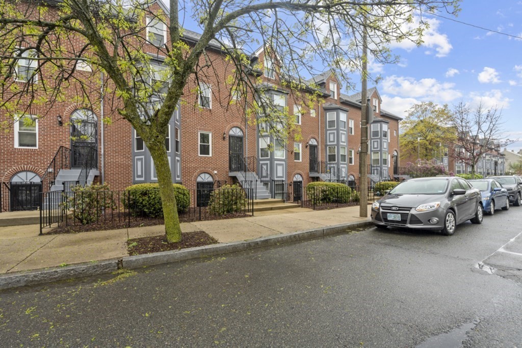 37 Circuit Street, Unit 2 Boston, MA 02119 - Photo 22 of 22