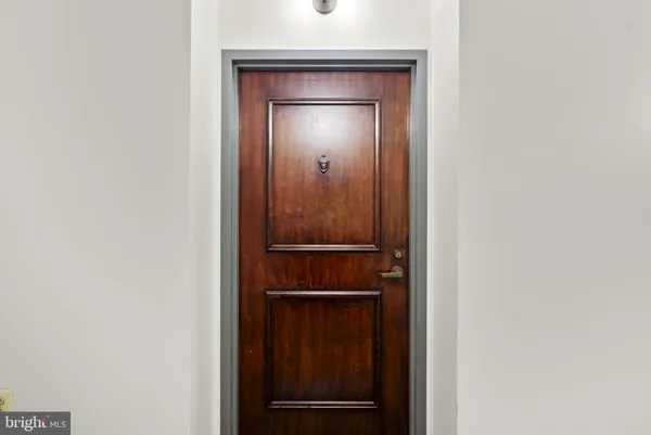 a view of an entryway