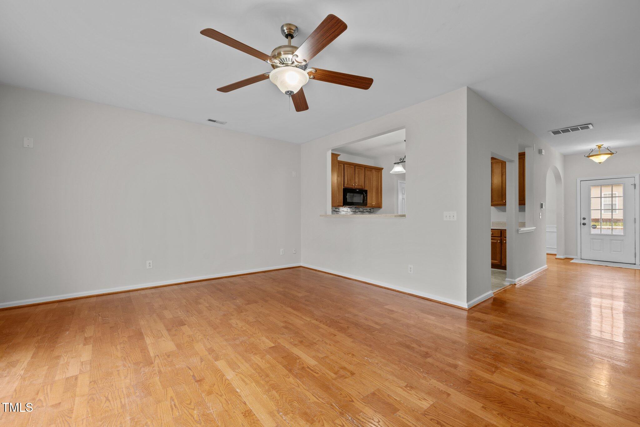 11425 Shadow Elms Lane Raleigh, NC 27614 - Photo 14 of 40 15-web-or-mls-5Z8A1158
