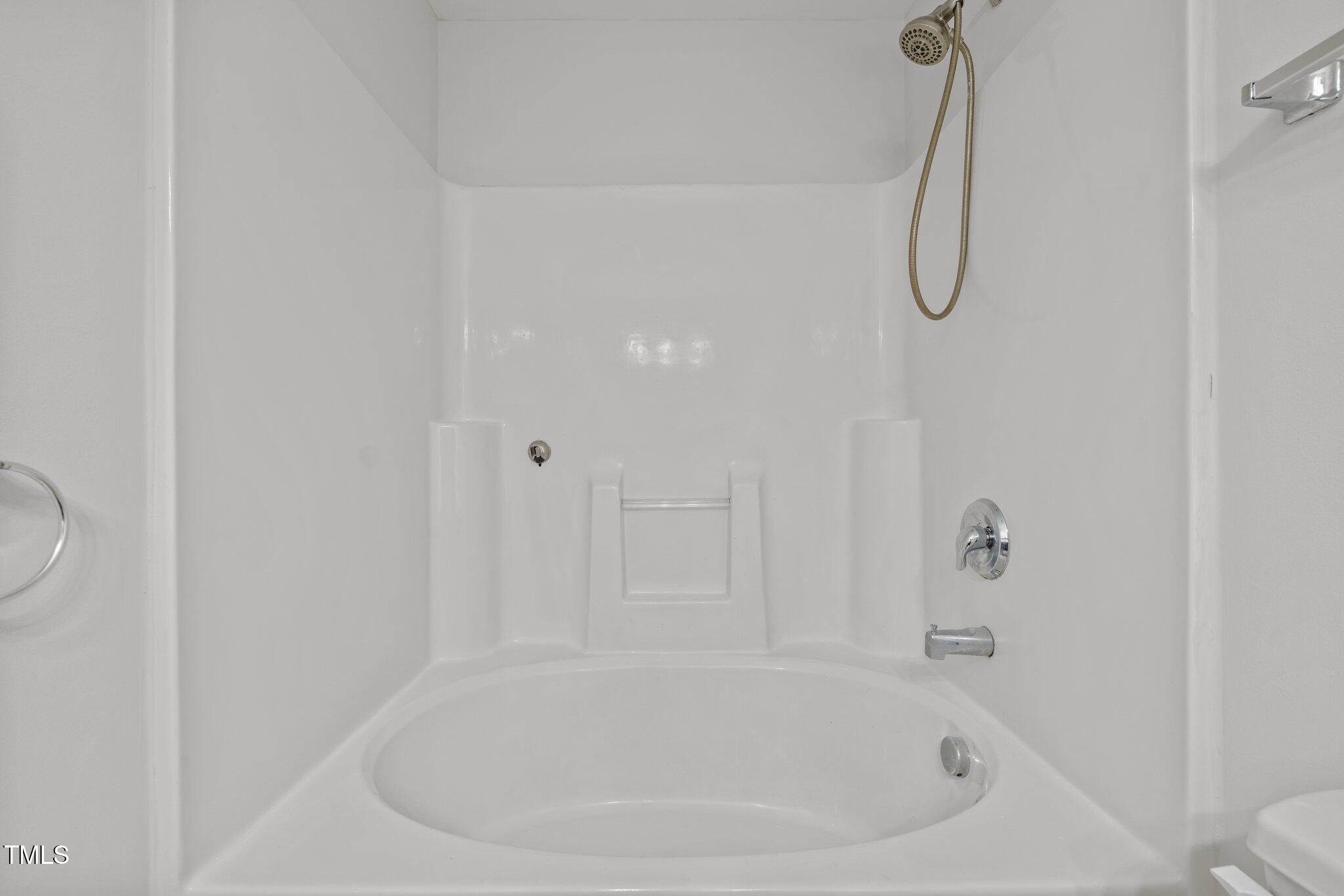 11425 Shadow Elms Lane Raleigh, NC 27614 - Photo 23 of 40 28-web-or-mls-5Z8A1197