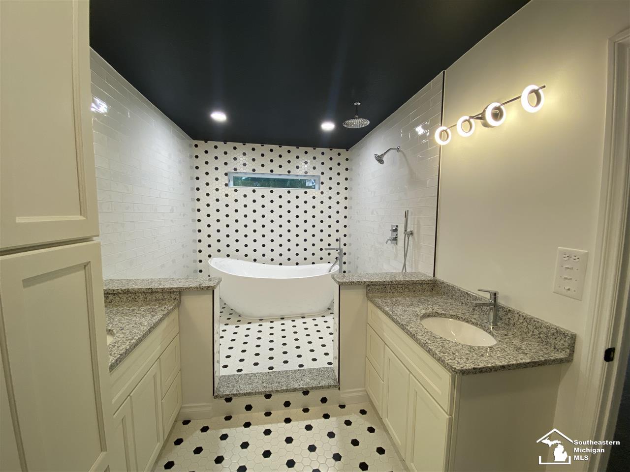8451 Eggert Road Ida, MI 48140 - Photo 19 of 45
