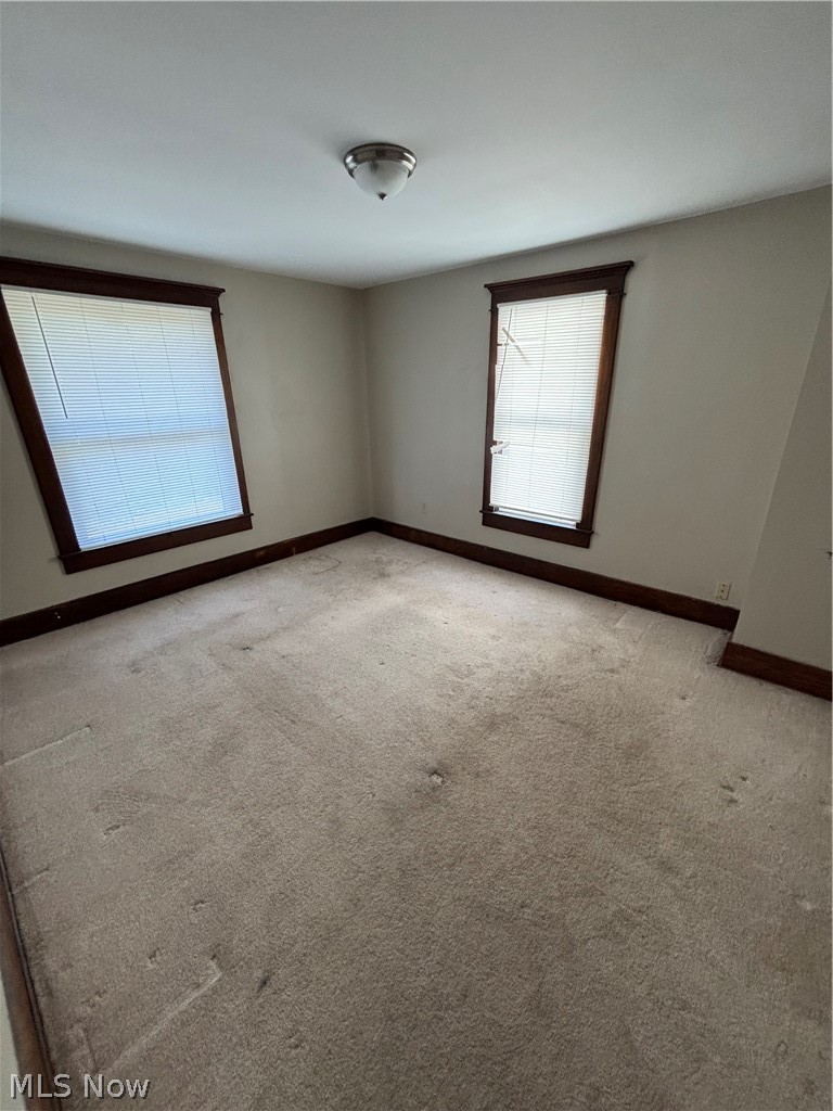 707 Locust Street Coshocton, OH 43812 - Photo 10 of 16