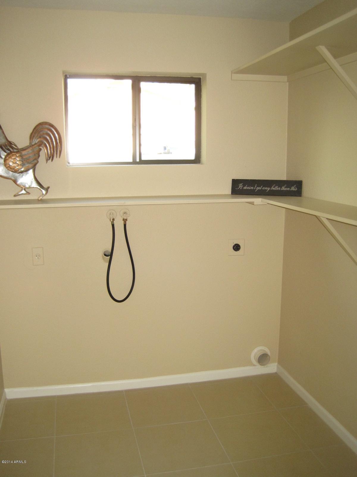 3014 East Decatur Street Mesa, AZ 85213 - Photo 28 of 30 laundry rm