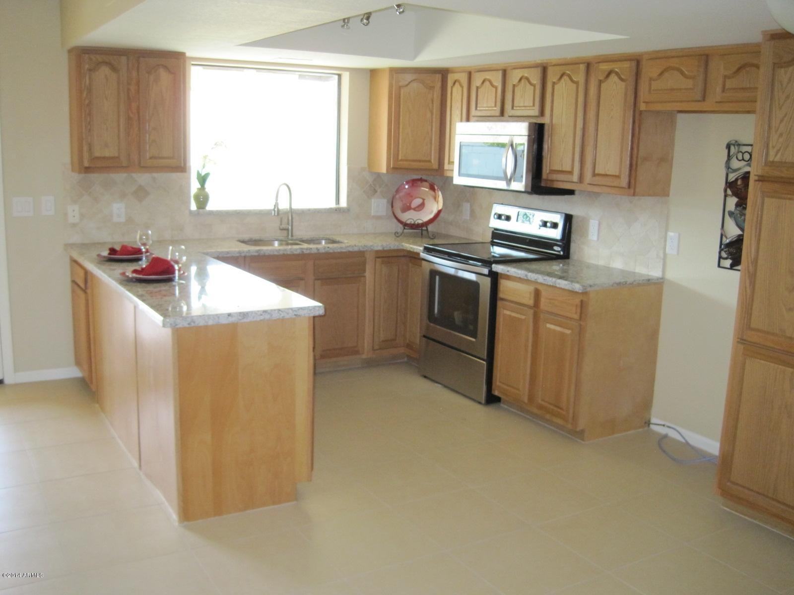 3014 East Decatur Street Mesa, AZ 85213 - Photo 4 of 30 kitchen 2