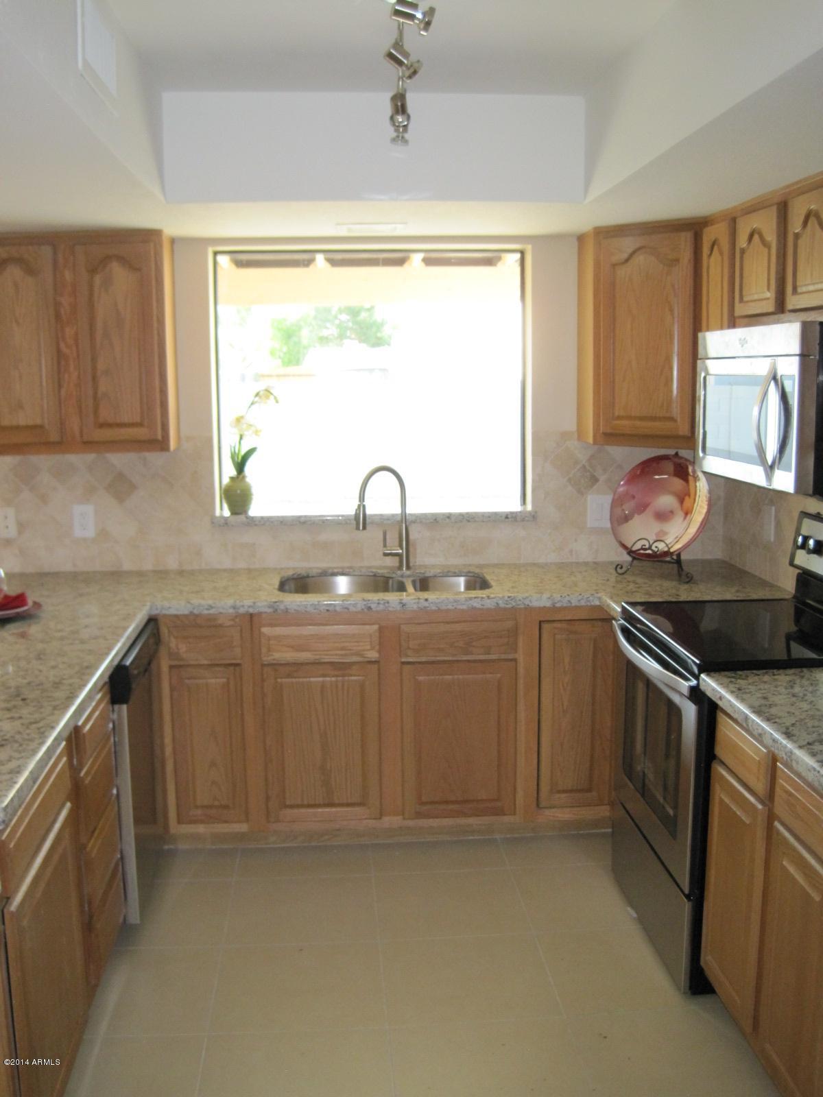 3014 East Decatur Street Mesa, AZ 85213 - Photo 6 of 30 kitchen 4