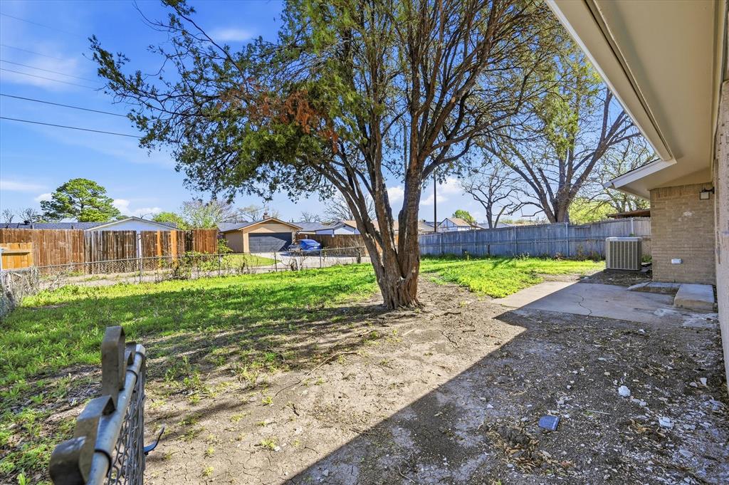 3833 Finley Road Irving, TX 75062 - Photo 16 of 19